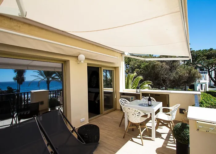 Sea Front Studio In Marbella