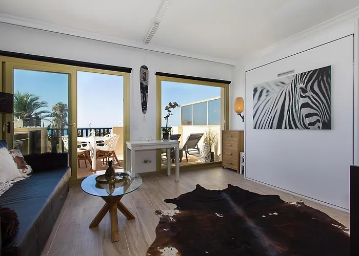 Sea Front Studio In Marbella